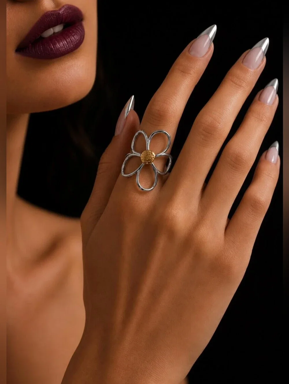 Flexible Silver Flower Openwork Ring - Elegant Women's Jewelry
